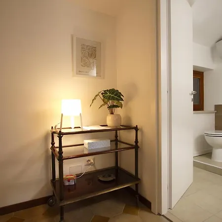 Dei Cerri 2br Διαμέρισμα *